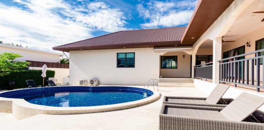 Вилла в Хуа Хине, Таиланд с 3 спальнями  № 104791