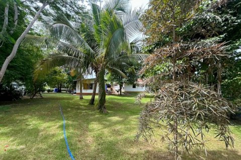 House in Cha-am, Thailand 4 bedrooms № 104788 - photo 7