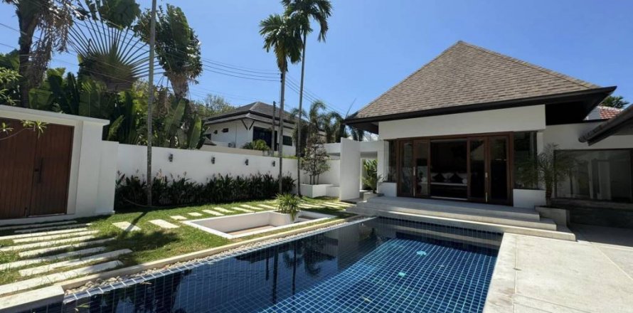 Вилла в Раваи, Таиланд с 2 спальнями  № 86212