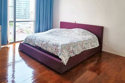 Кондоминиум с 4 спальнями в Клонг Тоэй, Бангкок, Таиланд № 86210 - фото 4