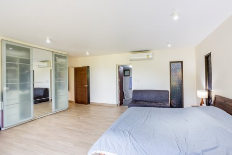 Кондоминиум с 3 спальнями в Хуа Хине, Таиланд № 125338 - фото 7