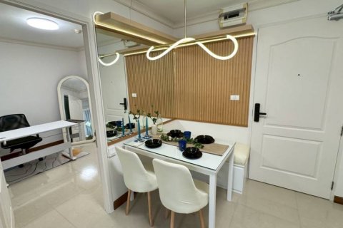 Кондоминиум с 1 спальней в Бангкоке, Таиланд № 132512 - фото 4