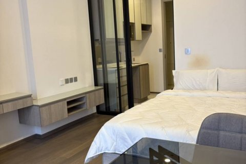 Кондоминиум с 1 спальней в Бангкоке, Таиланд № 132513 - фото 1