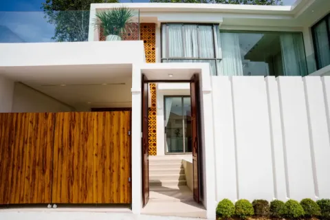 Villa in Phuket, Thailand 7 bedrooms № 111763 - photo 21