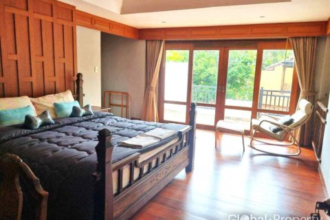 Дом в Паттайе, Таиланд с 4 спальнями  № 132339 - фото 11