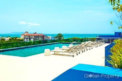 Condo in Pattaya, Thailand, 2 bedrooms  № 132334 - photo 2