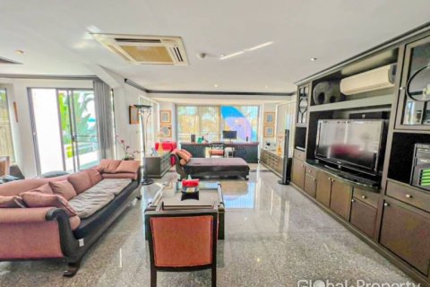 Condo in Pattaya, Thailand, 1 bedroom  № 132340 - photo 6