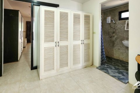 Коммерческая недвижимость в Чиангмае, Таиланд 850м2  № 126329 - фото 12