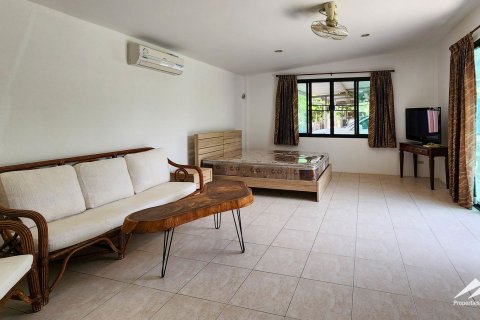 Propriété commerciale à Chiang Mai, Thaïlande 850 m2 № 126329 - photo 13