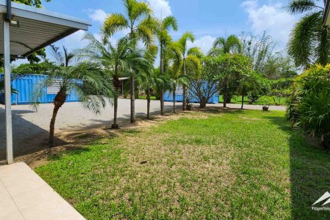 Commercial property in Chiang Mai, Thailand 850 sq.m. № 126329 - photo 14