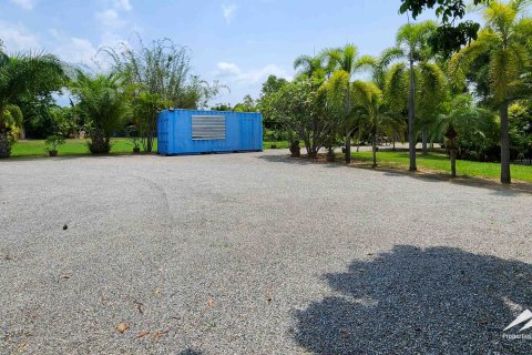 Commercial property in Chiang Mai, Thailand 850 sq.m. № 126329 - photo 15