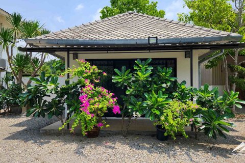 Propriété commerciale à Chiang Mai, Thaïlande 850 m2 № 126329 - photo 26