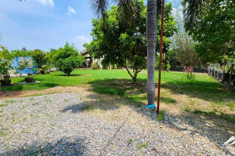 Commercial property in Chiang Mai, Thailand 850 sq.m. № 126329 - photo 16