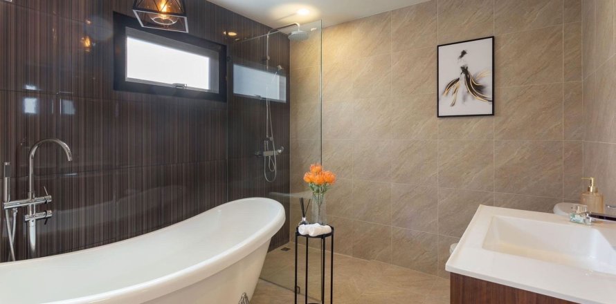 Villa in Chiang Mai, Thailand 3 bedrooms № 126327