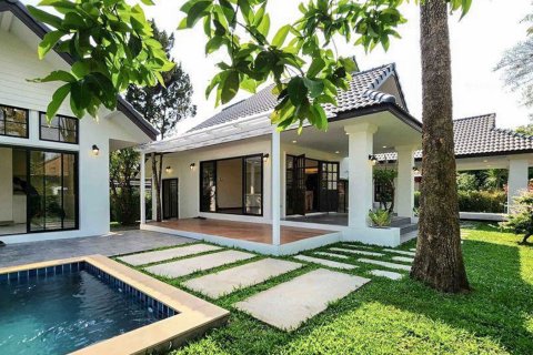 Villa in Chiang Mai, Thailand 3 bedrooms № 126327 - photo 5