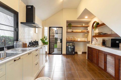 Villa in Chiang Mai, Thailand 3 bedrooms № 126327 - photo 4
