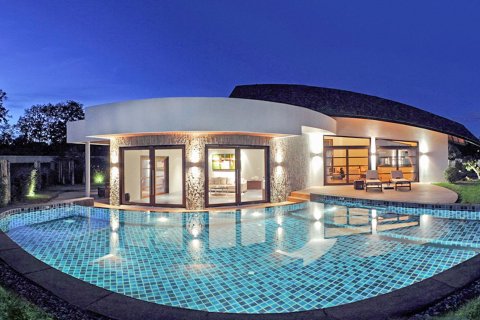 Villa in Chiang Mai, Thailand 2 bedrooms № 126326