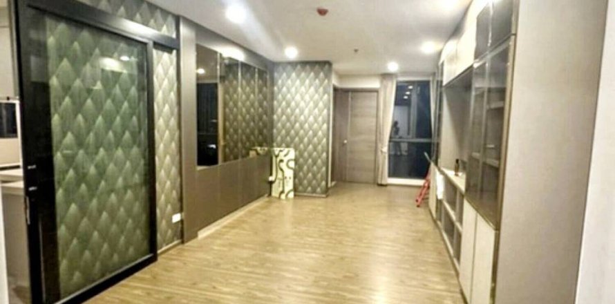 Кондоминиум с 2 спальнями в Хуай Кванг, Бангкок, Таиланд № 126753