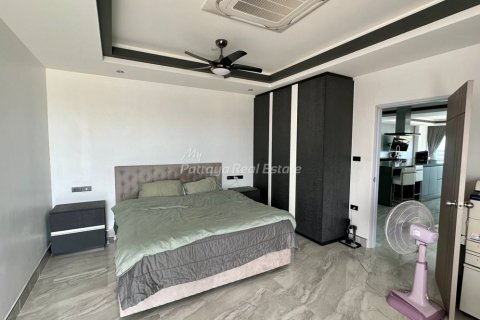 Кондоминиум с 3 спальнями в Паттайе, Таиланд № 125717 - фото 11