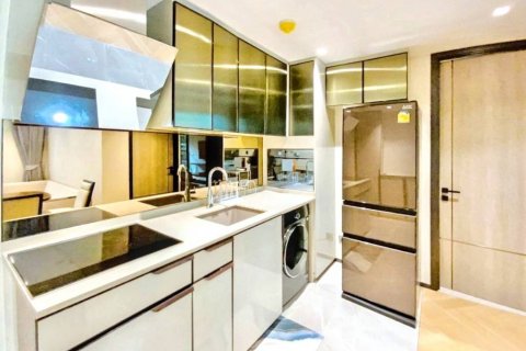 Кондоминиум с 2 спальнями в Бангкоке, Таиланд № 124705 - фото 4