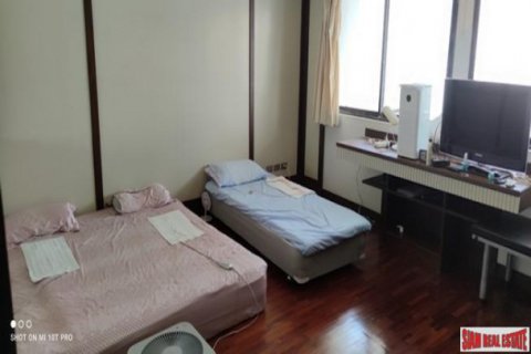 House in Bangkok, Thailand 3 bedrooms № 119671 - photo 5