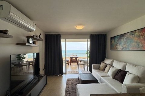 Кондоминиум с 2 спальнями в Пран Бури, Таиланд № 132896 - фото 4