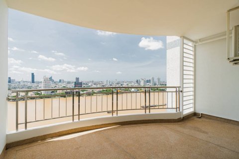 Condo in Bangkok, Thailand, 3 bedrooms  № 132893 - photo 8