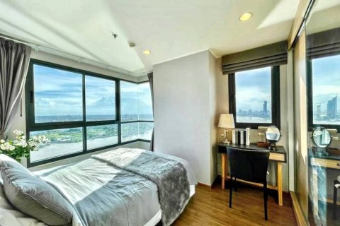 Кондоминиум с 2 спальнями в Бангкоке, Таиланд № 132898 - фото 8