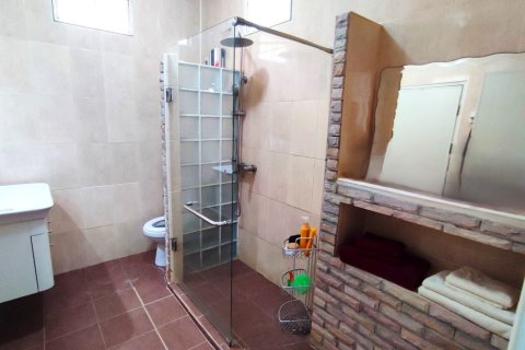 Дом в Паттайе, Таиланд с 4 спальнями № 81347 - фото 22