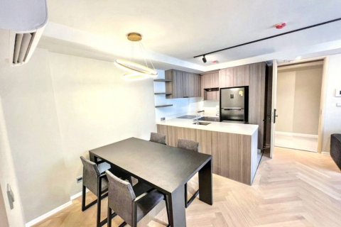 Condo in Bangkok, Thailand, 2 bedrooms  № 119387 - photo 3