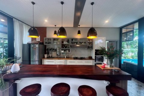 Villa in Pran Buri, Thailand 5 bedrooms № 119386 - photo 6