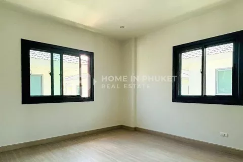 House in Phuket, Thailand 4 bedrooms № 131966 - photo 16
