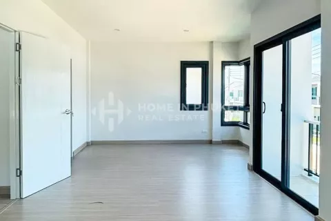 House in Phuket, Thailand 4 bedrooms № 131966 - photo 13