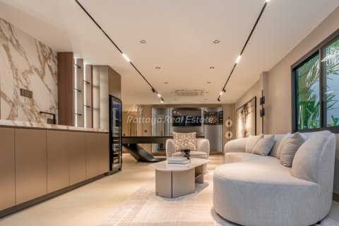 House on Jomtien Beach, Pattaya, Thailand 4 bedrooms № 123473 - photo 10