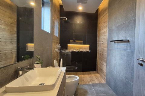 Maison à Bang Lamung, Thaïlande 4 chambres № 123468 - photo 12