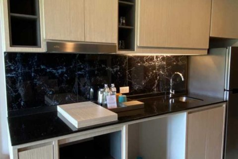 Студия в кондо в Сурине, Таиланд № 120854 - фото 2