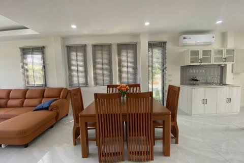 Дом в Чиангмае, Таиланд с 3 спальнями  № 125927 - фото 8