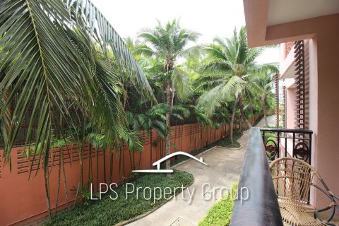 Condo in Hua Hin, Thailand, 1 bedroom  № 125532 - photo 5