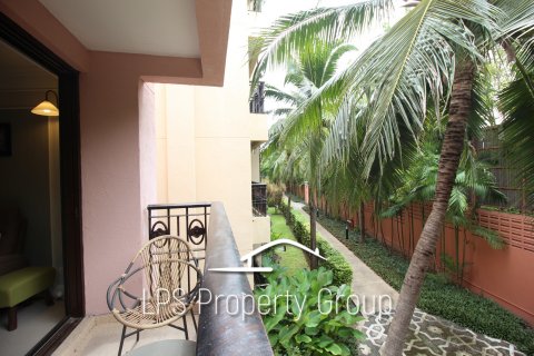 Condo in Hua Hin, Thailand, 1 bedroom  № 125532 - photo 3