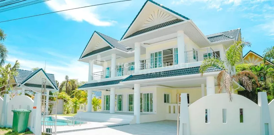 Дом в Раваи, Таиланд с 3 спальнями  № 131235