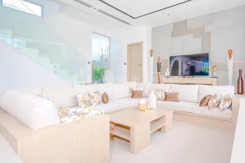 Дом на Пляже Най Харн, Таиланд с 5 спальнями  № 131230 - фото 6