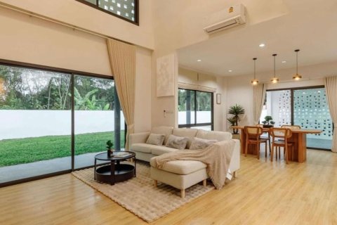 Дом в Чиангмае, Таиланд с 4 спальнями  № 82996 - фото 4