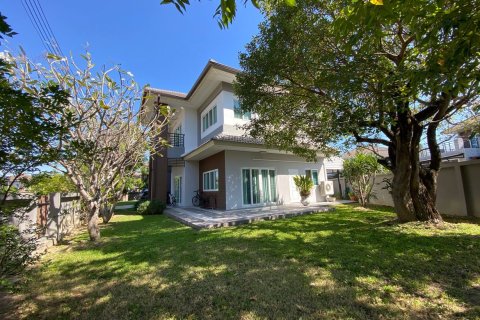 Maison à Chiang Mai, Thaïlande 5 chambres № 82997 - photo 3