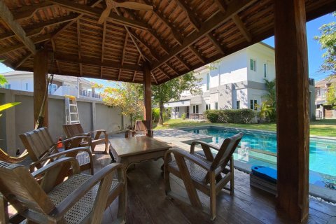 Дом в Чиангмае, Таиланд с 5 спальнями № 82997 - фото 8