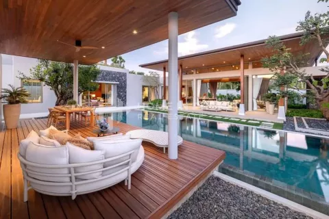 Дом в Пхукете, Таиланд с 4 спальнями  № 131427 - фото 1