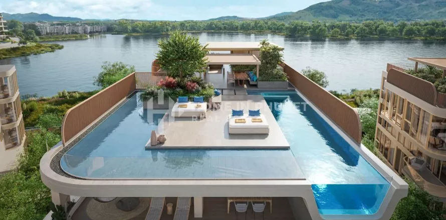 Condo in Phuket, Thailand, 4 bedrooms  № 131429