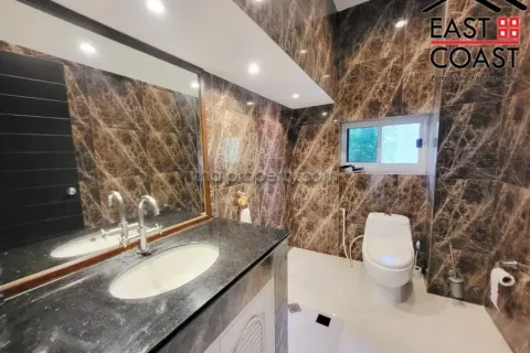 Haus in Pattaya, Thailand 6 Schlafzimmer № 213844 - Foto 19