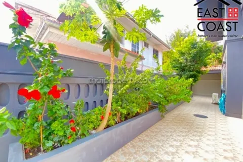 Haus in Pattaya, Thailand 4 Schlafzimmer № 213845 - Foto 23