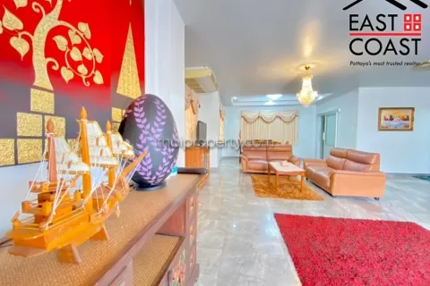 Haus in Pattaya, Thailand 4 Schlafzimmer № 213845 - Foto 4