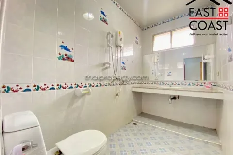 Haus in Pattaya, Thailand 4 Schlafzimmer № 213845 - Foto 15